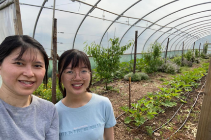 Flora and her daughter Ariel moved to the UK 10 months ago