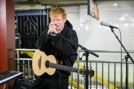 Thumbnail Ed Sheeran Busking