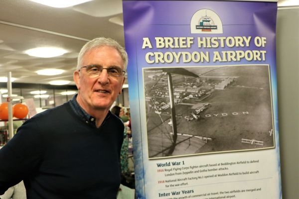 Croydon Airport Trustees&#39; Week 6x4