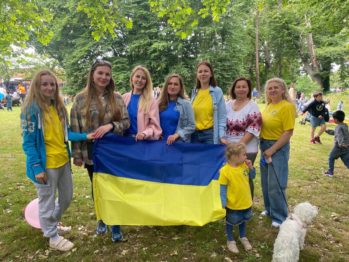 Ukraine Svitlana, together with her colleagues, at a picnic to celebrate Refugee Week